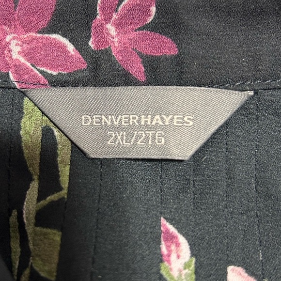 Denver Hayes 2xl Floral Sleeveless Top - Black and Pink- pleating and buttons - Picture 8 of 11